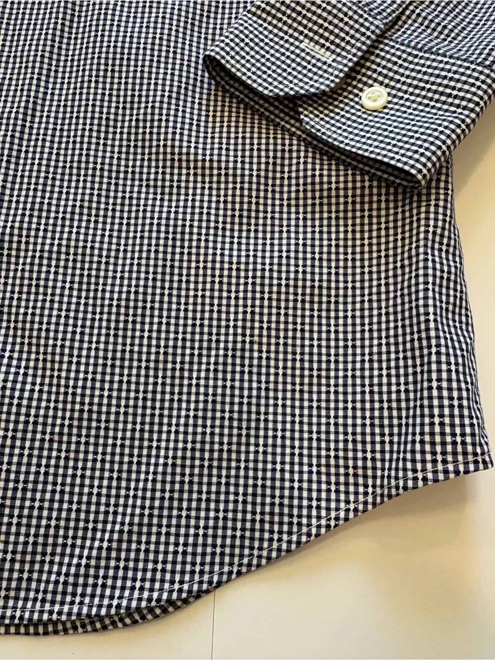 Banana Republic Grant Fit Men's Navy and White Micro-Check Dress Shirt Large